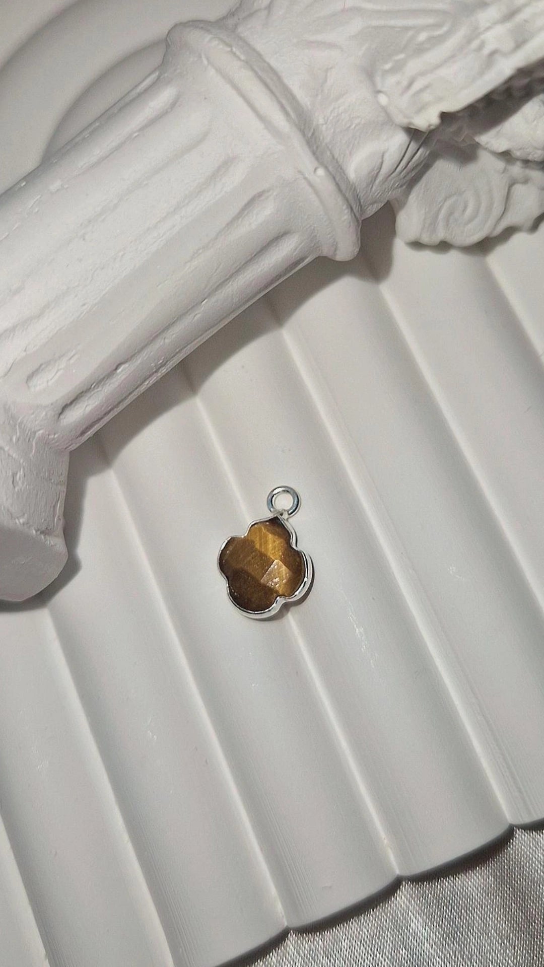 Anhänger Silber Tiegerauge (Kleeblatt)