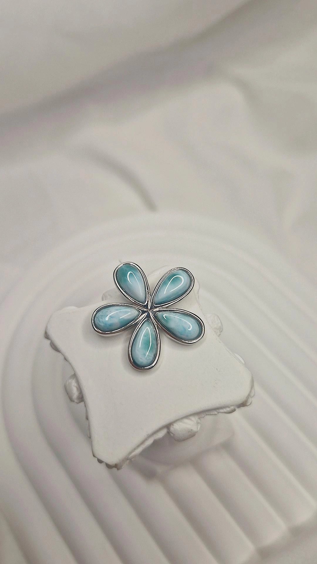 Larimar Blume Anhänger
