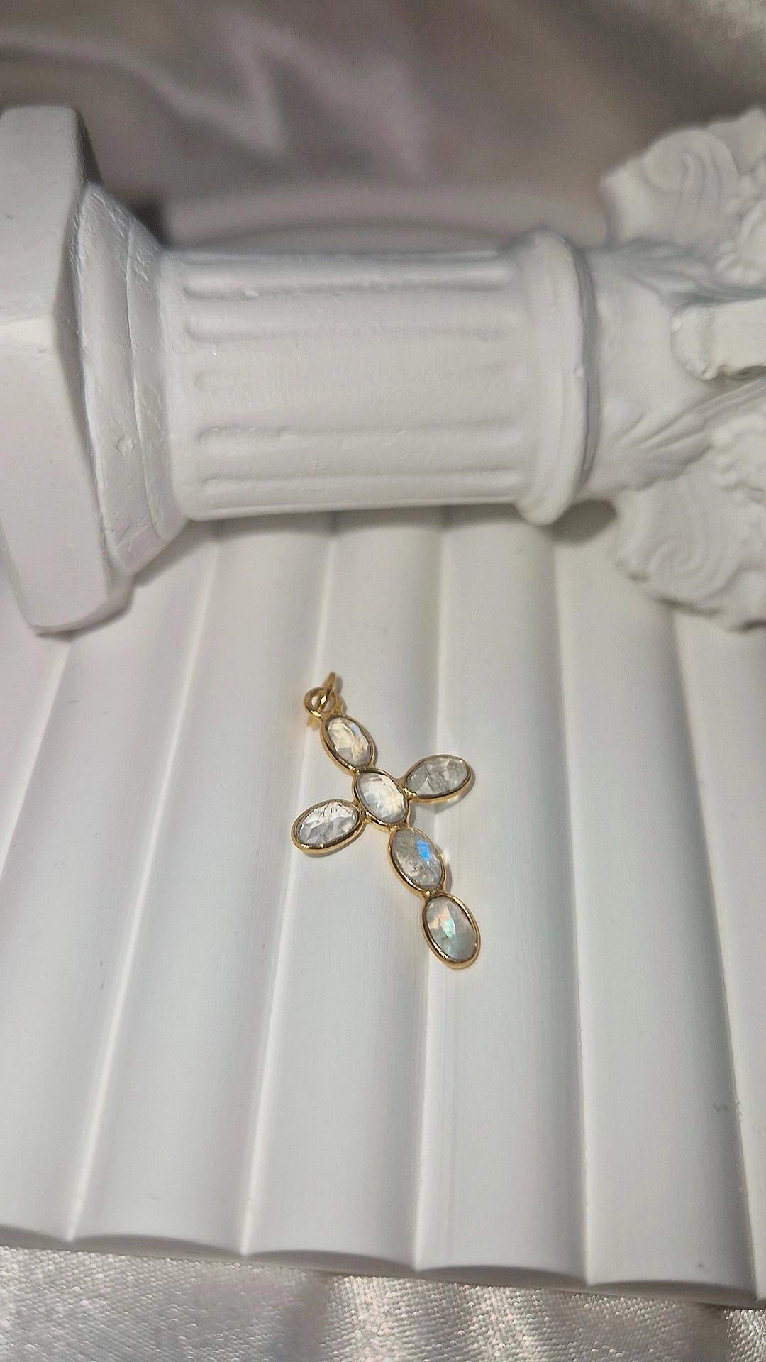 Anhänger Gold Mondstein