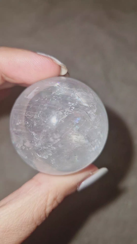 Weiße Calcit Kugel (2)