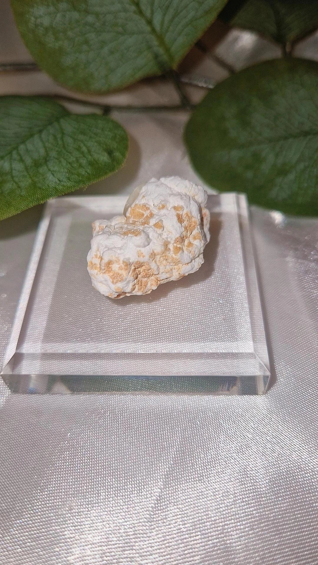 Popcorn calcit