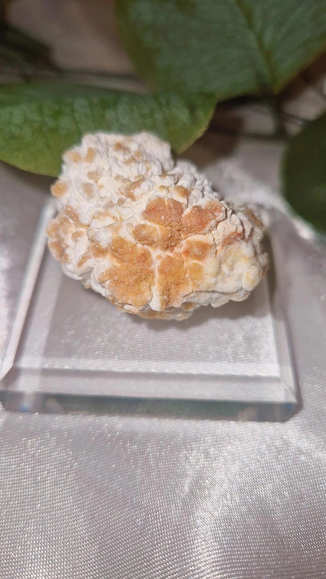 Popcorn calcit