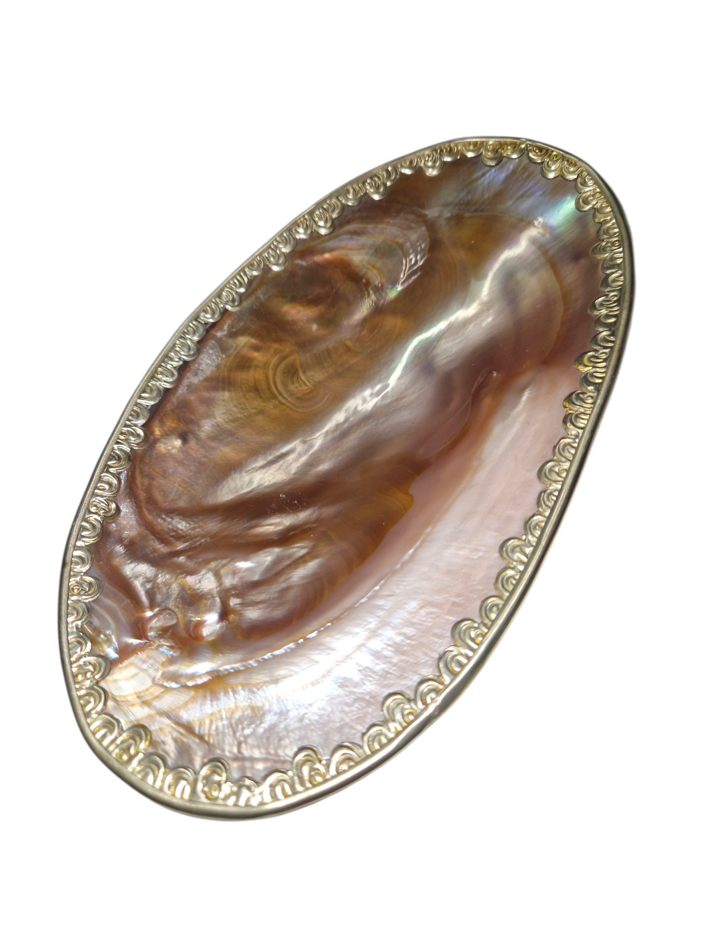 Muschelschale mit Goldrand