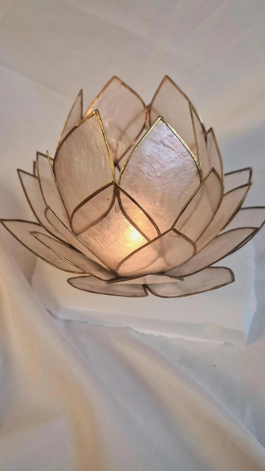 Teelicht Lotus Weiß Gold