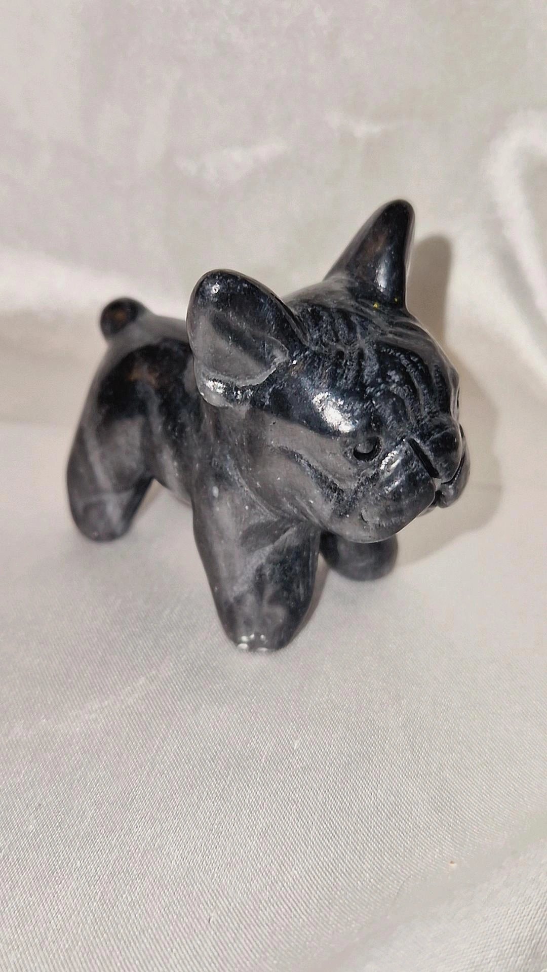 Frenchy Hund Marmor Jaspis