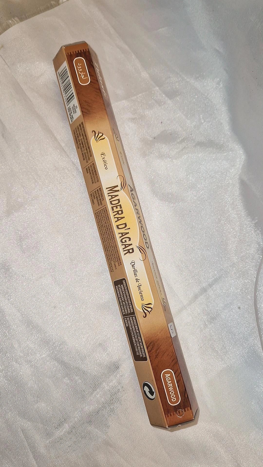 Räucherstäbchen (Agarwood)