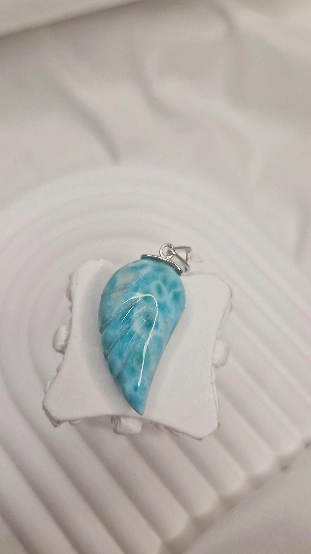 Larimar Flügel Anhänger